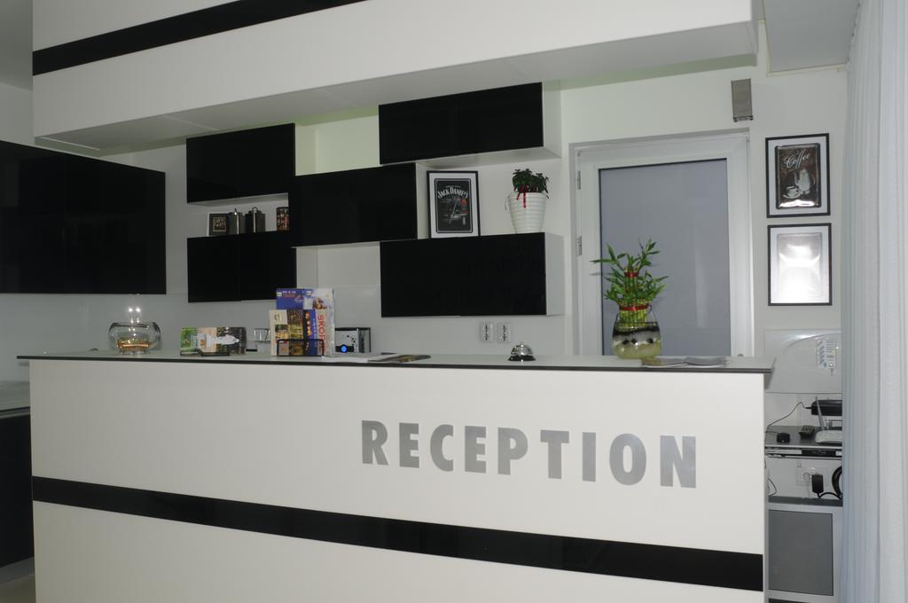 City Boutique Rooms Skopje Exterior foto